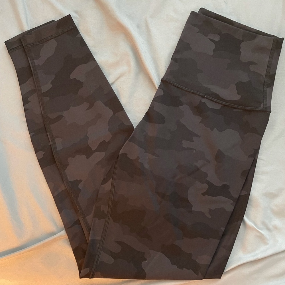 Lululemon wunder under s8
